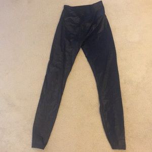 Beyond Yoga shiny black leggings